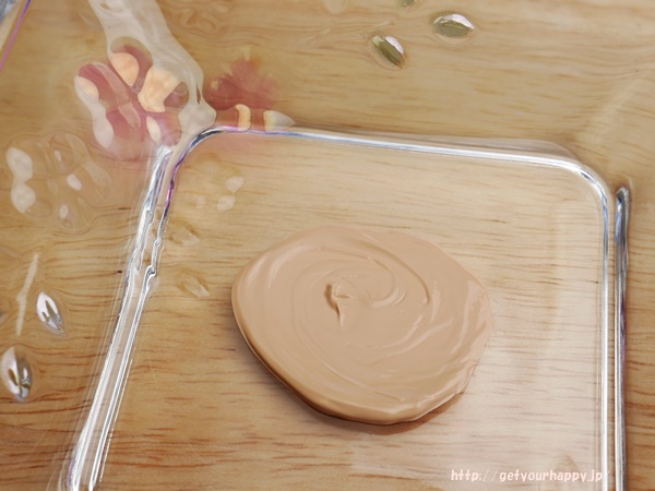 サエル CCクリームのテクスチャ